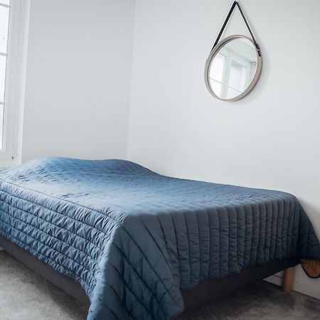 Appartement Neuf, Moderne Et Confortable! Ernee Экстерьер фото