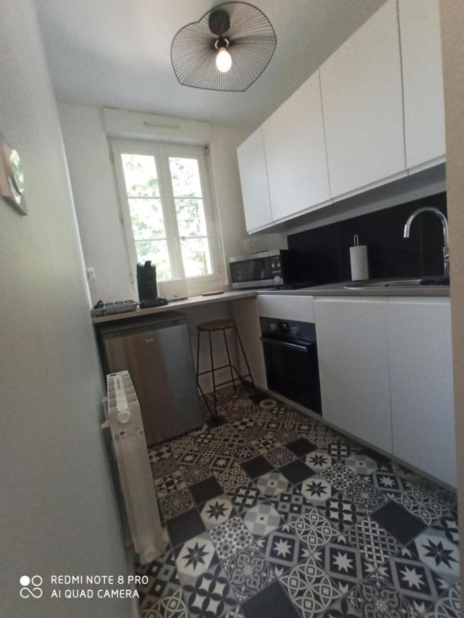 Appartement Neuf, Moderne Et Confortable! Ernee Экстерьер фото